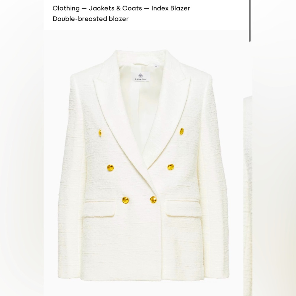 Double breasted blazer in white with gold